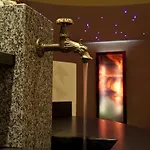 Garni Angela