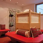 Garni Angela 4* Ισγκλ