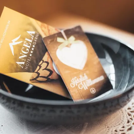 ホテル Garni Angela イシュグル